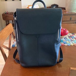 Women’s leather backpack by Samsonite